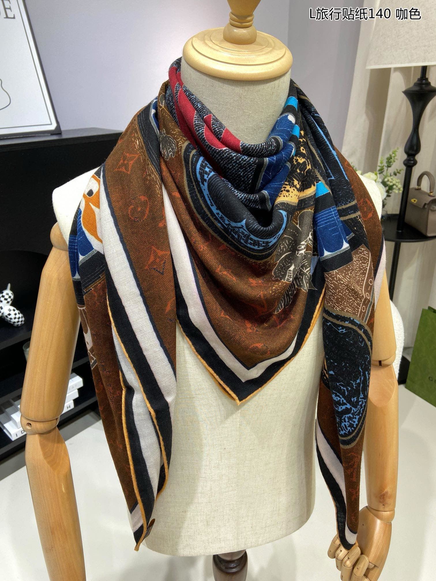 Louis Vuitton Scarf